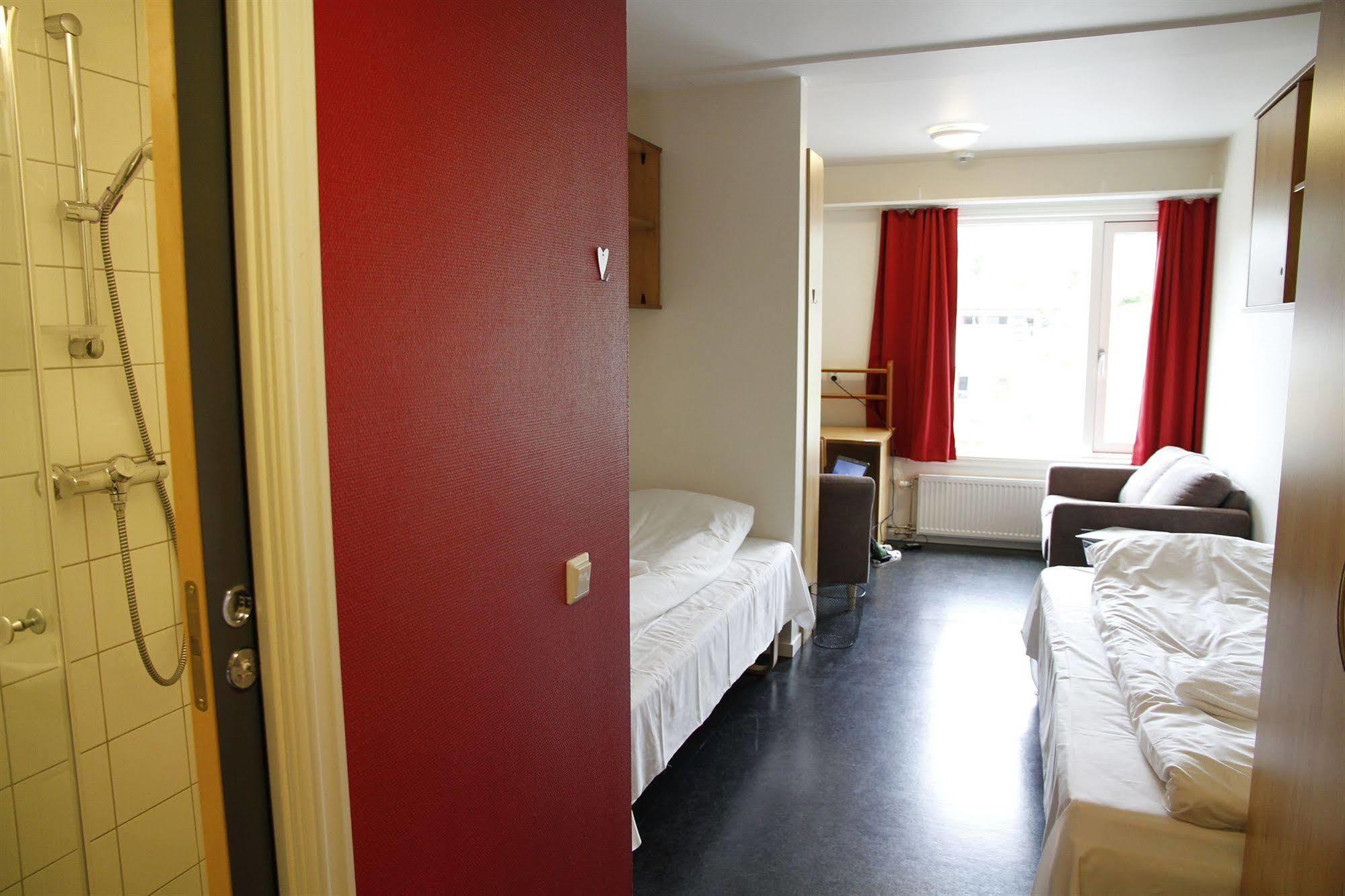 Forde Sommarhotell Exterior photo